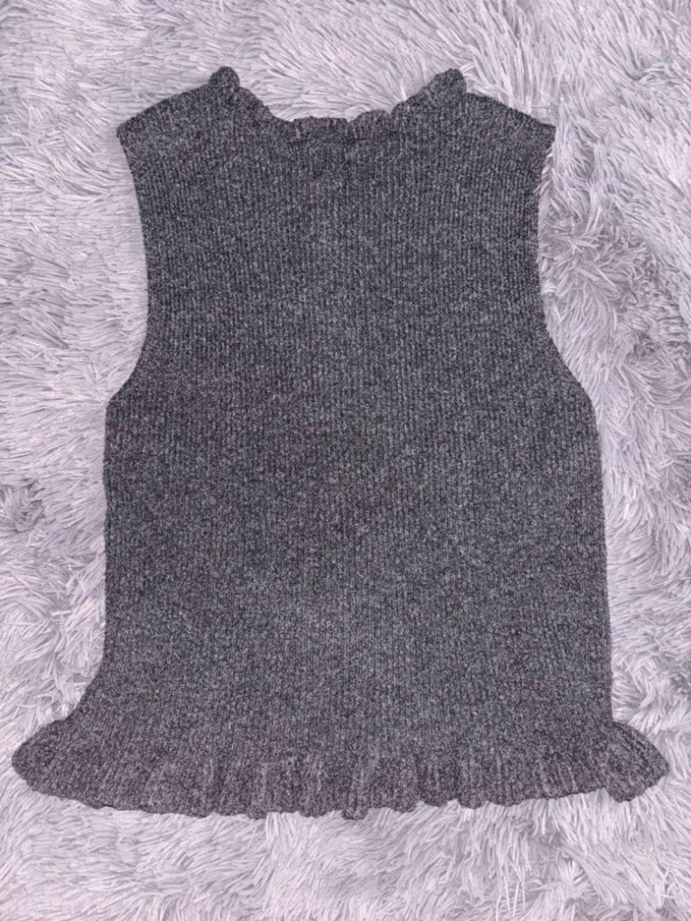 Highneck Ruffle Sweatervest - Picture 2 of 3